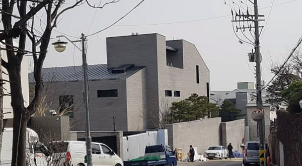 亚洲最贵离婚案新进展！渣男夺回70亿，韩国第一千金再次开战... - 19