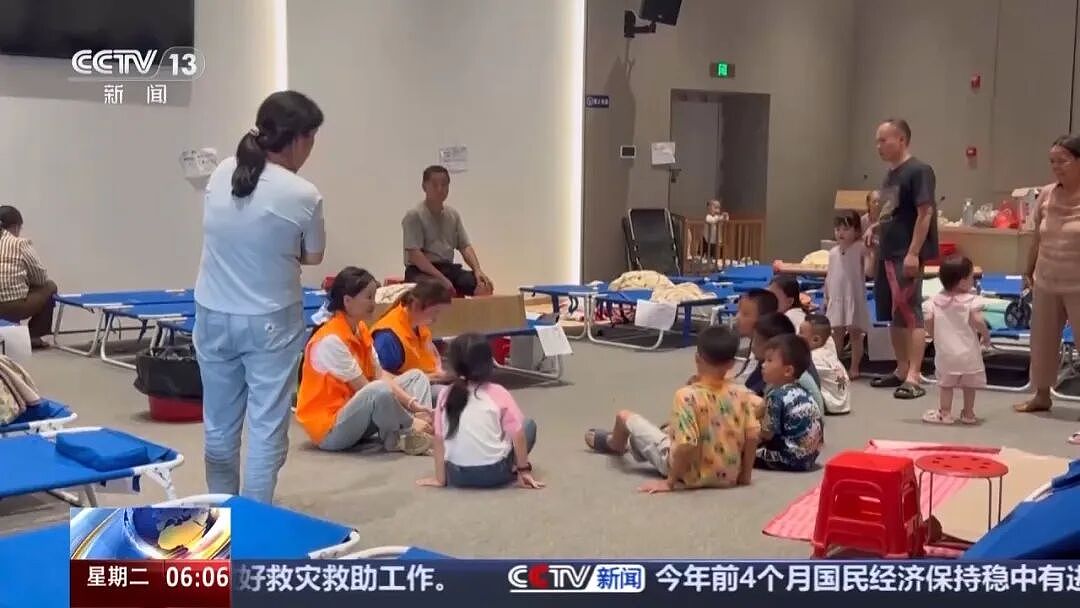 广西柳州再次发生5.2级地震！上万人转移安置，91岁老人被困近11小时后获救（组图） - 3