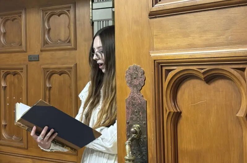 新西兰国会“闹鬼”了!保安“不敢单独锁门”(组图) - 19