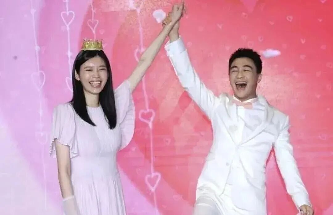 奚梦瑶何猷君迟到七年的法式古堡婚礼，刷爆小红书和朋友圈（视频/组图） - 10
