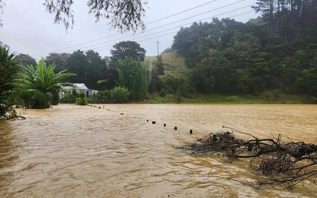 燃料暂稳至5月底！油价却涨30%，全境暴雨来袭（组图） - 1