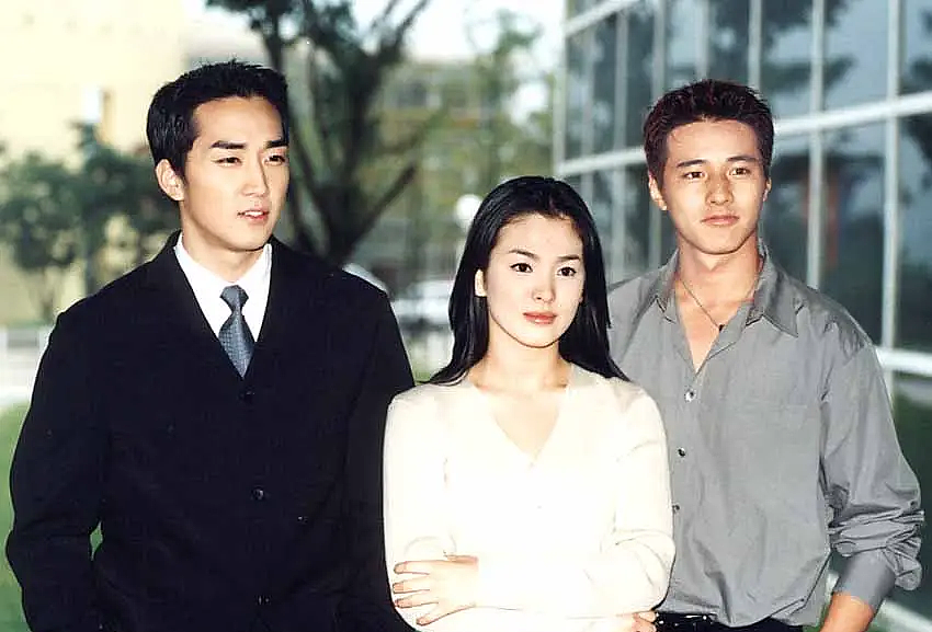 韩顶流“国民妹妹”上节目容貌大变！代表作全火遍亚洲，9年前却患罕见病险截肢（组图） - 4