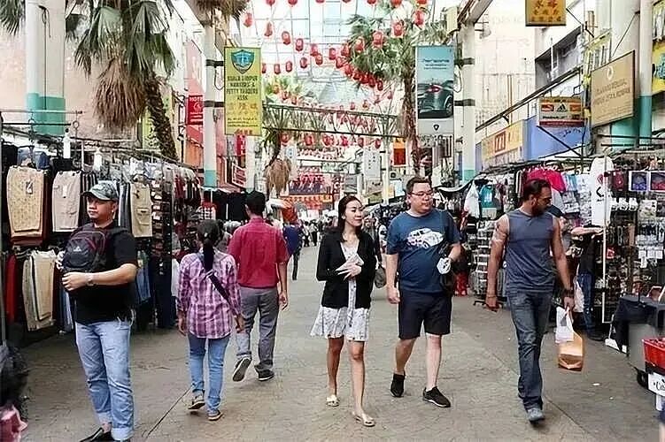 这个国家快被华人“买”下了！？美女遍地，10个移民中就有9个华人...（组图） - 6