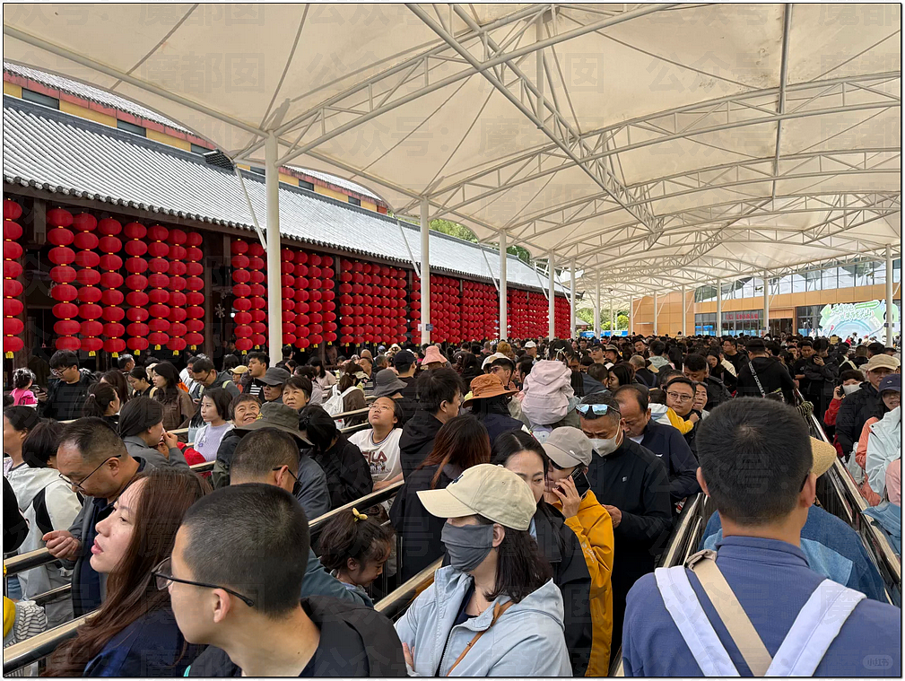 肉贴肉，人挤人！五一长假首日，中国各大景点已爆（组图） - 131