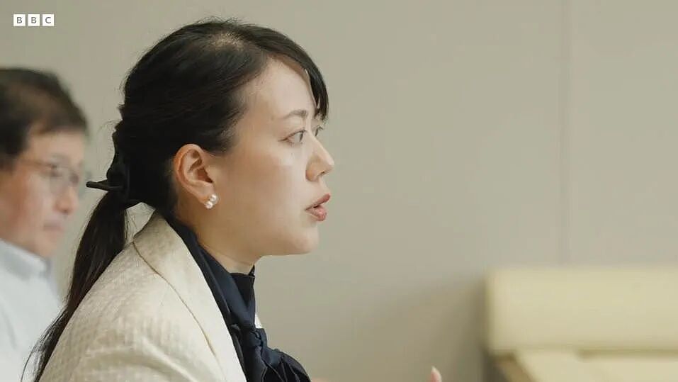 日本最年轻女市长要生娃休产假，却引发全国大讨论？网友：想休产假就别当市长！这？ - 11