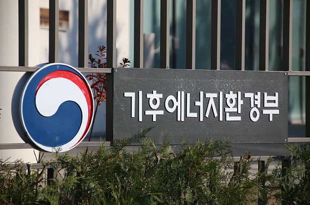 韩国政府又要发钱…民众却骂声一片(组图) - 3
