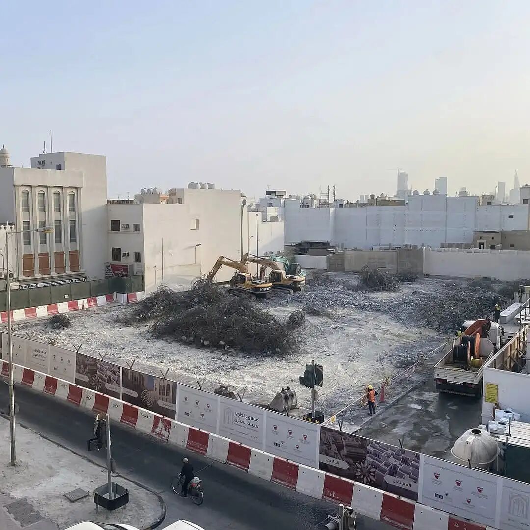 建成3年就被拆?被称“建筑界最酷停车楼”凉了,4座已拆2个!网友:设计师哭晕...(组图) - 21
