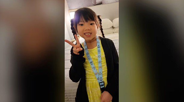 6岁华裔女孩和家人散步时被撞身亡，一年过去，肇事逃逸司机仍未被起诉（组图） - 2