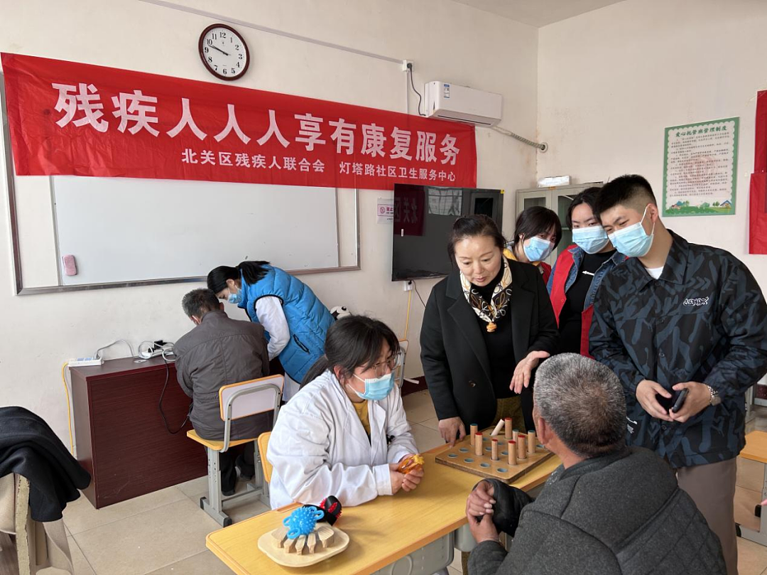 中国大街上，为何很少看到残疾人？（组图） - 8
