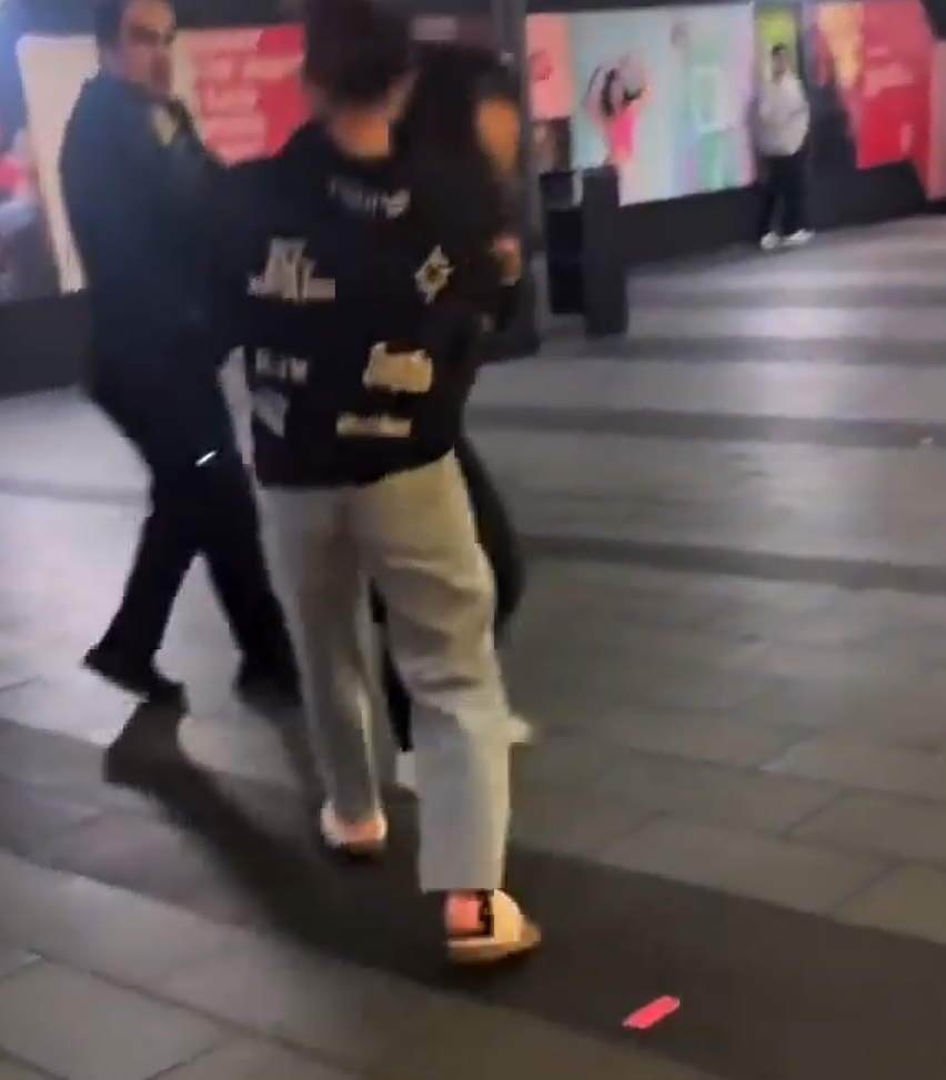 澳洲23岁华女市中心遭种族袭击，被两人殴打！“指甲断裂，脑震荡”（组图） - 3
