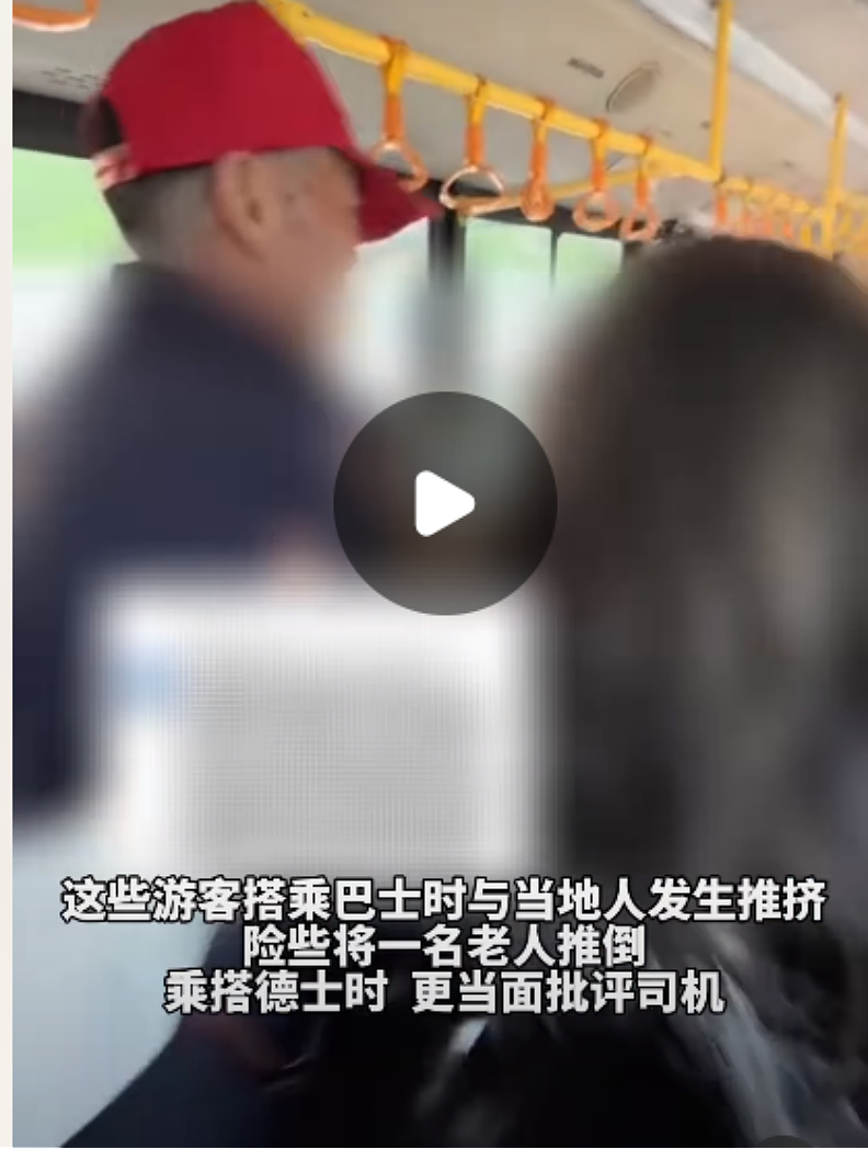 大马网红中国旅游捂鼻嘲“又脏又臭”?中马网友联手重锤,她猖狂嘴硬“我才是受害者”?(组图) - 7