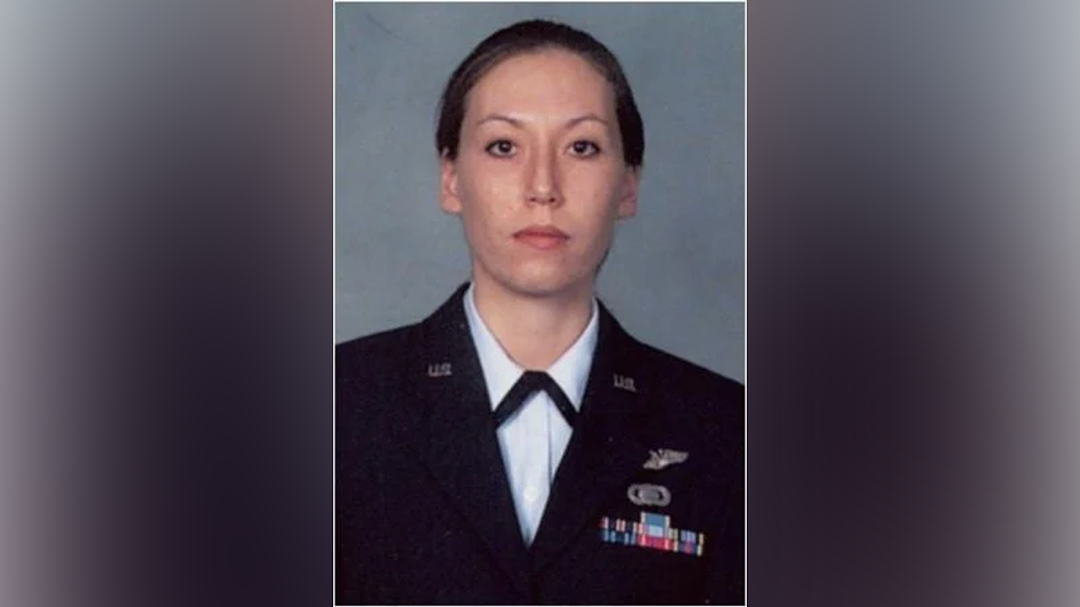 FBI悬赏通缉美国前女特工：掌握大量机密，13年前叛逃伊朗（组图） - 2