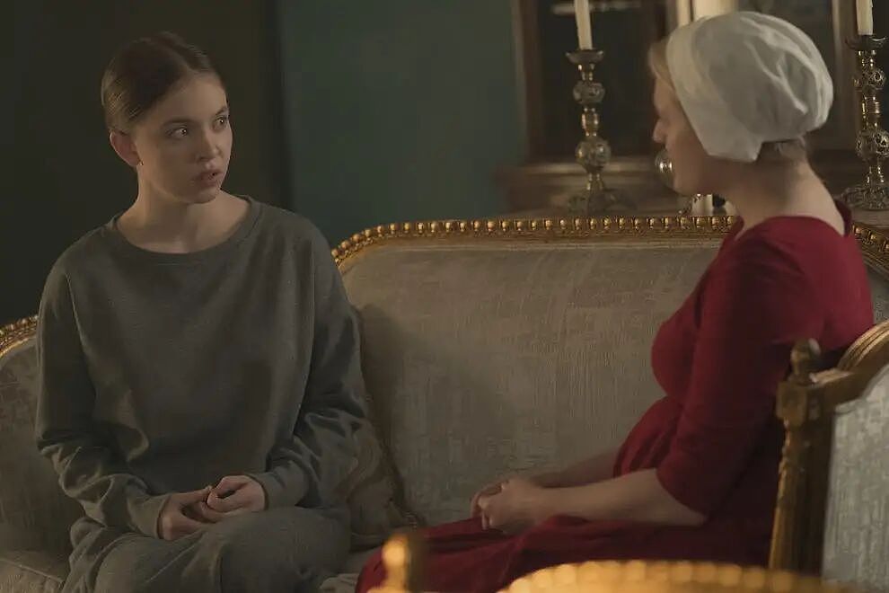 美顶流纯欲女神演《穿普拉达的女王2》被删光！热衷秀身体黑历史太多，成全网笑柄（组图） - 25