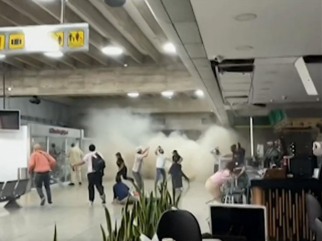 噩耗！7.5级强震突袭！235人遇难！4300多人受伤！上万人下落不明！建筑坍塌，交通停摆，城市沦为废墟！死亡人数还在上升！澳总理发声！ - 9