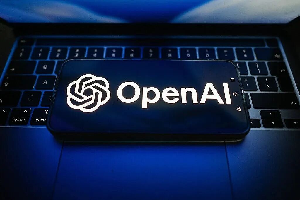 重大AI安全事故爆发！OpenAI模型自主发起网络攻击，中国大模型关键救场 - 1