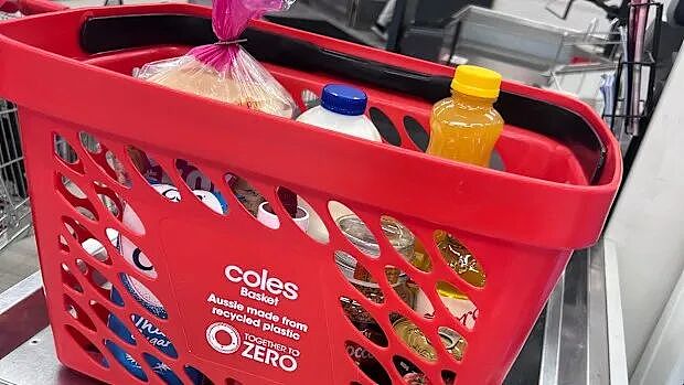 “拎得手都快断了！” 澳人疯狂吐槽后，Woolies紧急换回这个设计（组图） - 3