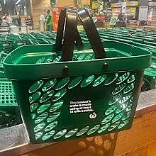 “拎得手都快断了！” 澳人疯狂吐槽后，Woolies紧急换回这个设计（组图） - 1