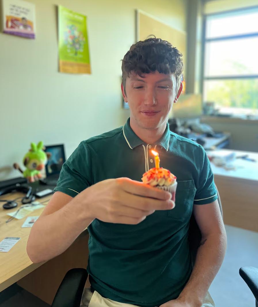 温哥华移民被当街戴手铐带走!驱逐遣返,刚结婚两周!竟是因为这...(组图) - 1