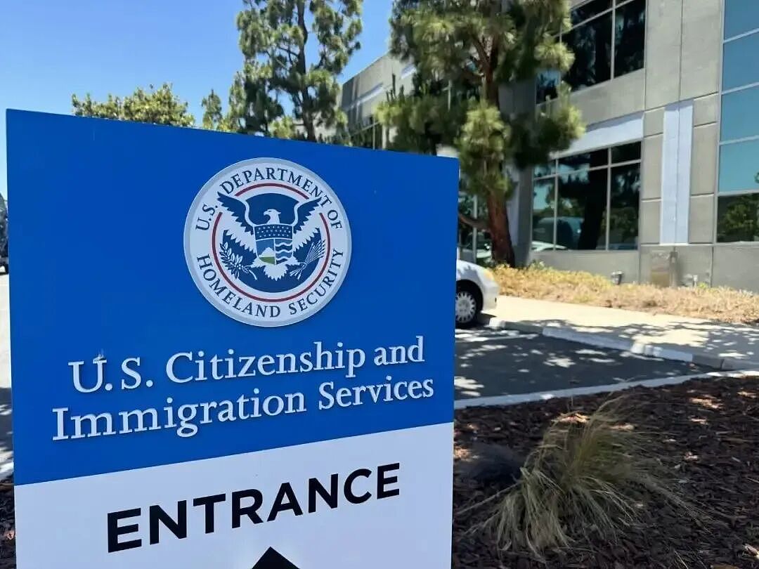 重磅!美国暂停40国留学生工签审批,百万留学生前途未卜? - 2