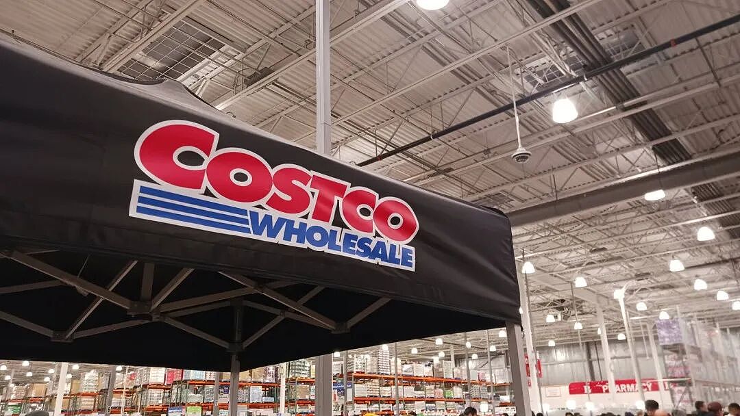 华人常买！Costco热销鲜虾“翻车”：顾客怒曝16%不是虾肉，投诉CFIA调查！（组图） - 1