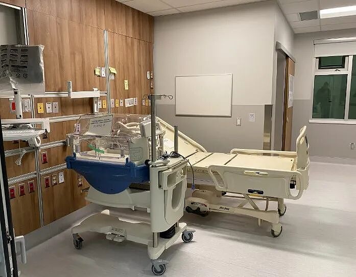 84岁老太骨折求医,医生竟问“要不要安乐死?” 老人崩溃:我只是疼,不是想死...(组图) - 6