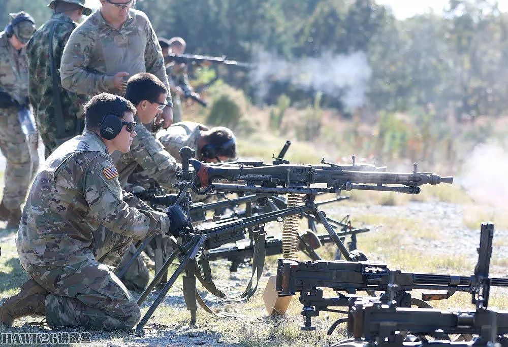 美军特种部队学员试射外国枪械，“学习使用敌人武器”不只是口号 - 1