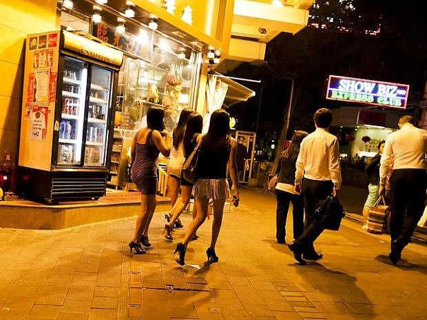 疑似操控大批华人留学生参与性交易，4个中国人在澳被捕！ - 56