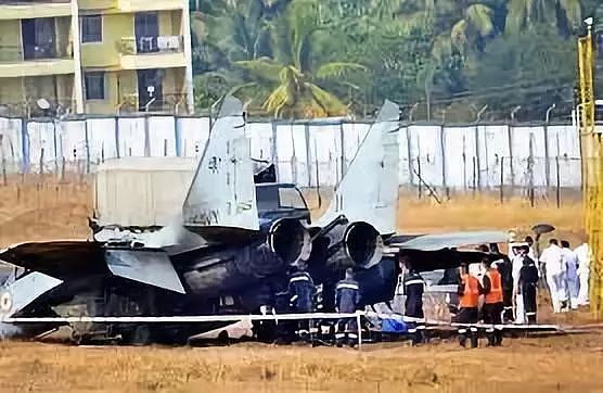 印度又一架米格29坠毁，今年已损17架战机，但国产LCA零坠机 - 7