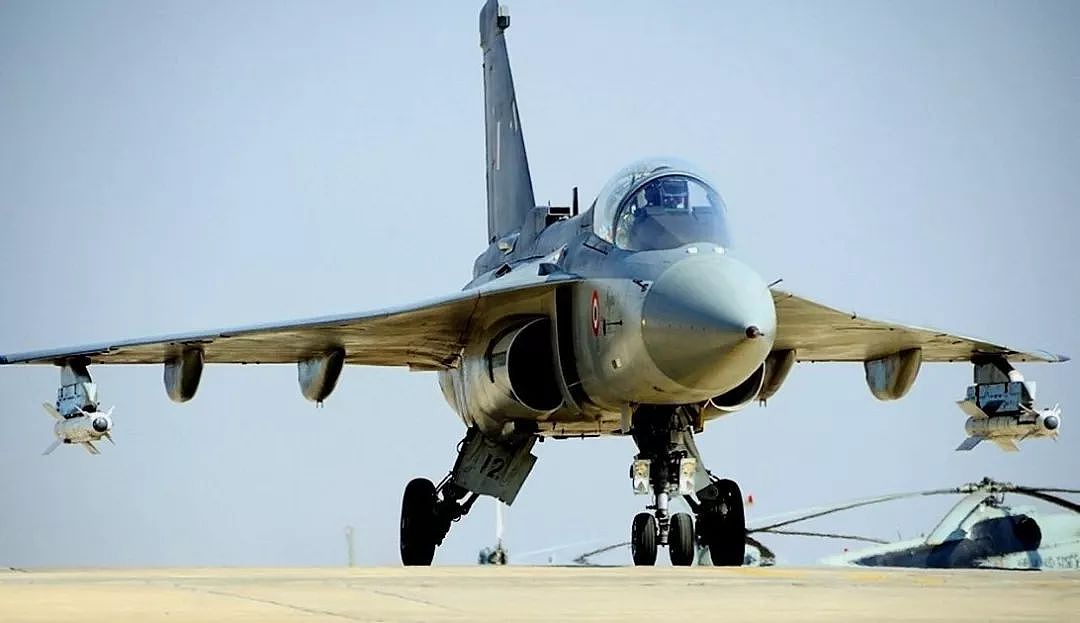 印度又一架米格29坠毁，今年已损17架战机，但国产LCA零坠机 - 8