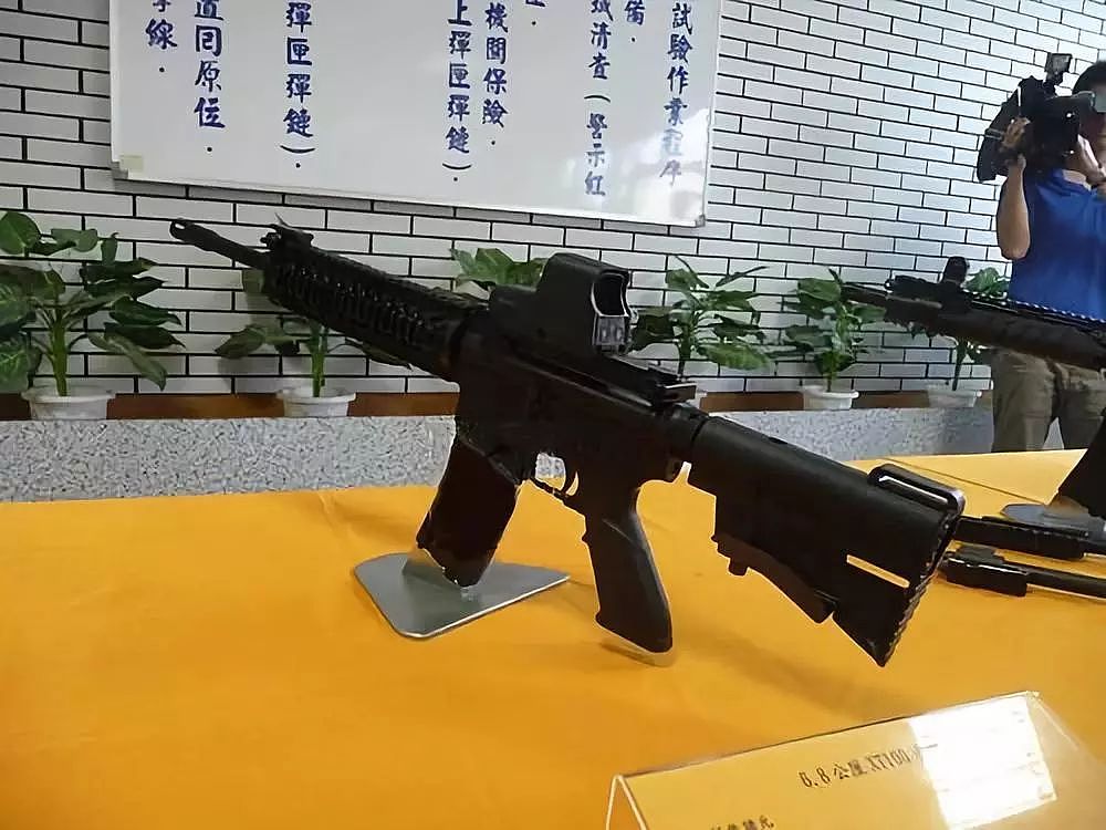 台湾最新特种步枪亮相！为什么要用6.8毫米这么奇怪的口径？｜轻武专栏 - 17