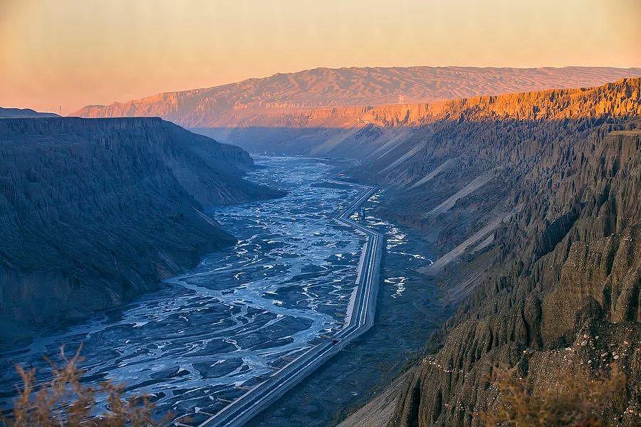中国未曾公开的大峡谷：全世界最美，完爆美国大峡谷 - 13