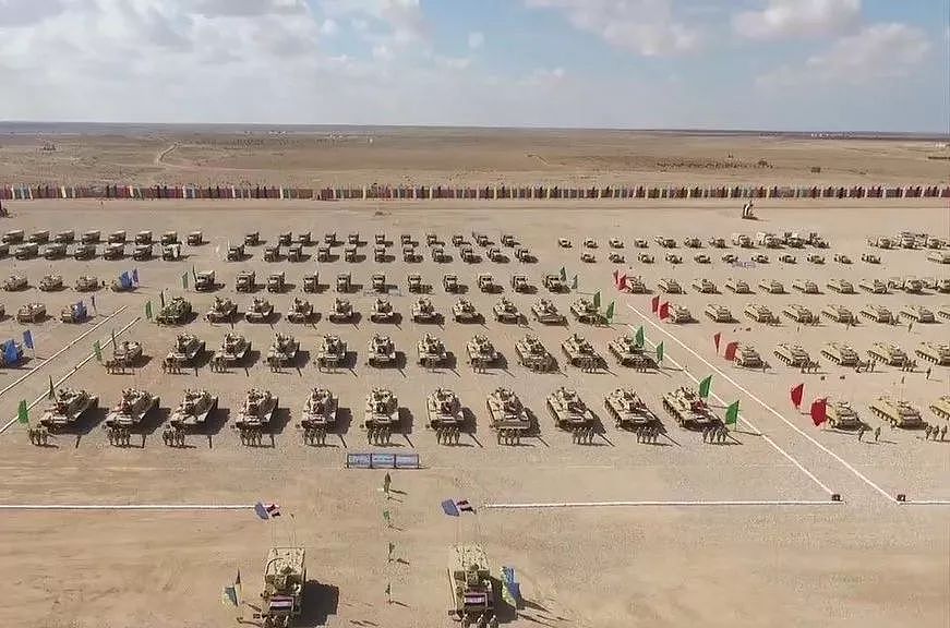 M1坦克数量堪比苏联装甲集群，非洲最强“钢铁洪流”战力如何？ - 4