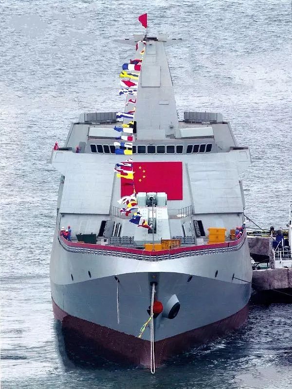中国海军治好了美军的“拖延症”，伯克III终于被055给逼下水了！ - 13
