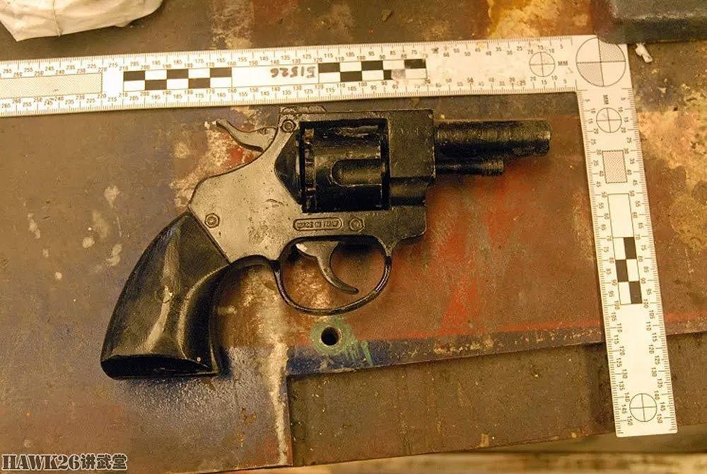 刷新三观！各国警方展示近期查获的自制枪械：犯罪分子的危险武器 - 7