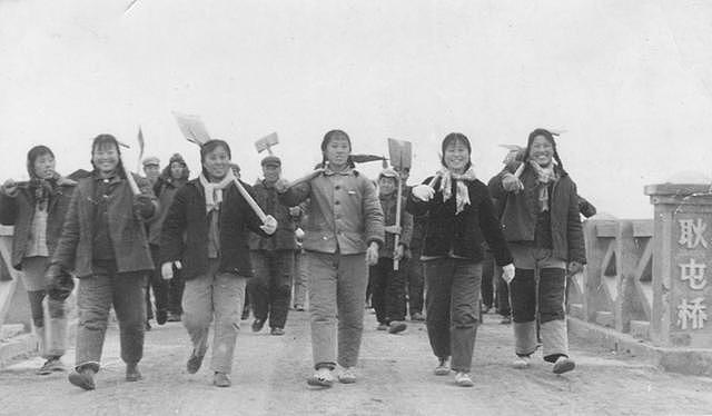 1970年，那个拒绝上清北，誓要一生扎根农村的女知青，现状如何？