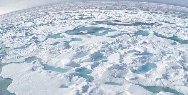 中国没有资格开发北极？造它100艘破冰船，看谁敢阻拦我们