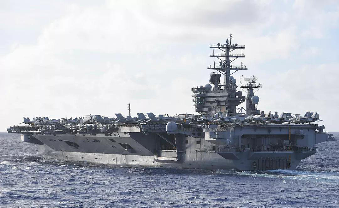 “尼米兹号航母”上一名士兵突然失踪，可能是美国攻打伊朗借口？