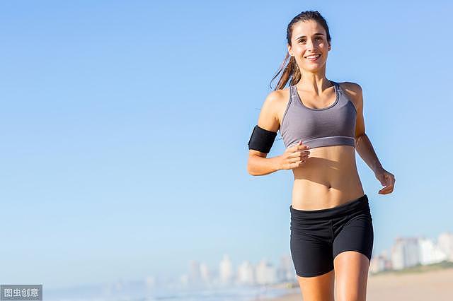 你偏向于跑步减肥，还是健身减肥？看完这5个方面你会有所选择