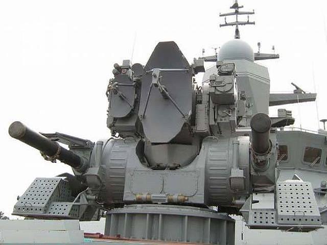越南海军四大金刚：蛰伏金兰湾的超级猎豹战舰，排水量比056还大