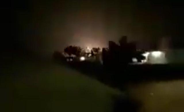 美军F-35战机冲向伊朗，“击落”1架波音客机：伊朗战机挂弹升空