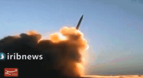 伊朗公布全新弹道导弹，它有一个响亮的名字：烈士苏莱曼尼