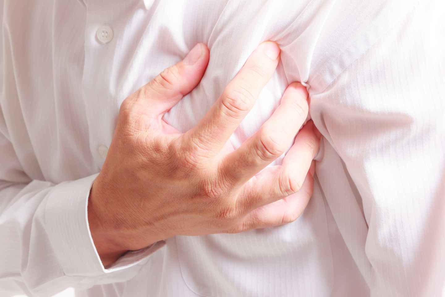 心梗30年前较为罕见，为何如今却频繁出现？3个原因要深思