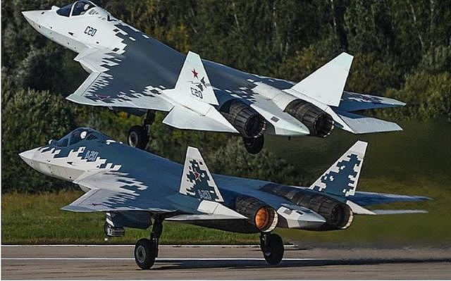 突发！俄罗斯最新五代机苏-57坠毁，坠机地点距离中国不足300公里