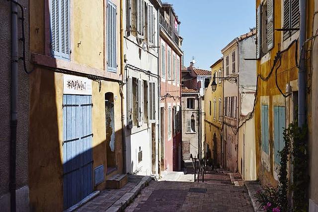 法国旅游：体验马赛，您会被这座地中海城市独特的风情所迷住