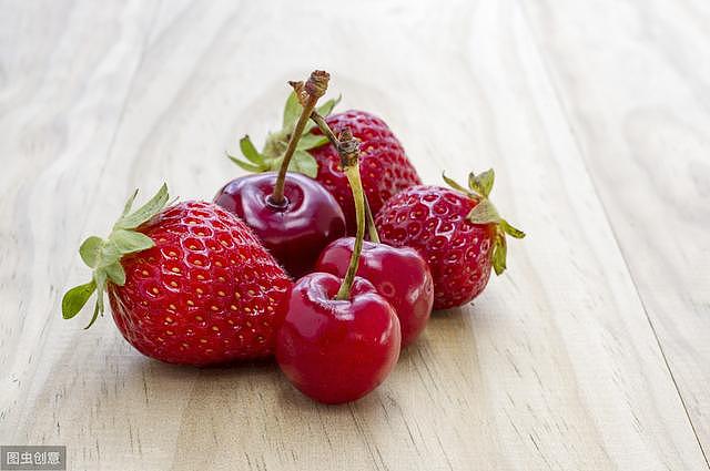 多吃樱桃、草莓可以补补血？医生提醒：真正补血食品，只有这个字