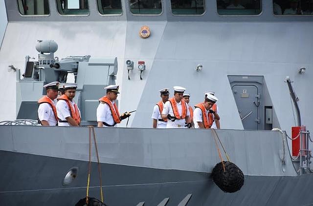 马来西亚海军开着新军舰回国，由中国制造！越南人：真令人羡慕