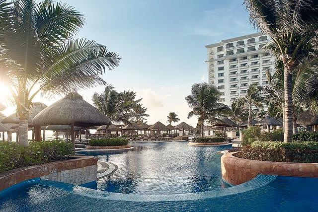 出国旅游：盘点墨西哥10佳度假酒店，阳光沙滩海浪仙人掌应有尽有