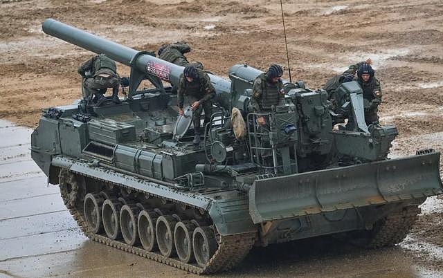 乌克兰卡脖子失败了：203毫米巨炮，俄军推出世界最大口径榴弹炮