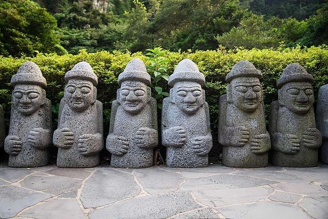 韩国旅游：去三多三无三丽的济州岛度假，这有一份指南请收好