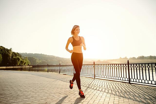 跑步减肥，牢记3个原则，提高燃脂效率，让体重不反弹